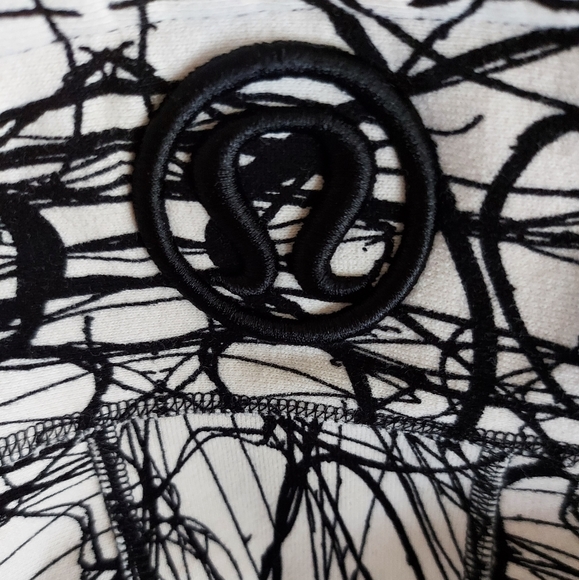 LULULEMON SCUBA HOODIE - Picture 3 of 4